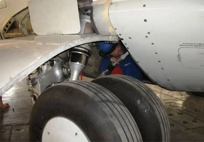 Verwijdert vervuiling zonder chemisch afval reinigen met droogijs in de lucht- en ruimtevaart