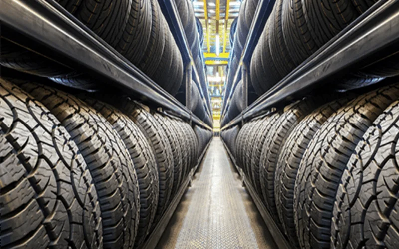 Droogijsstralen in de rubber- en bandenproductie